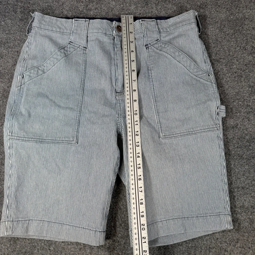 Duluth Trading Co Hickory Stripe Carpenter Shorts 12 Blue White Utility Workwear